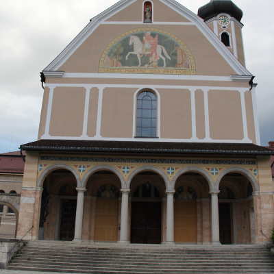 Průčelí kostela sv. Martina